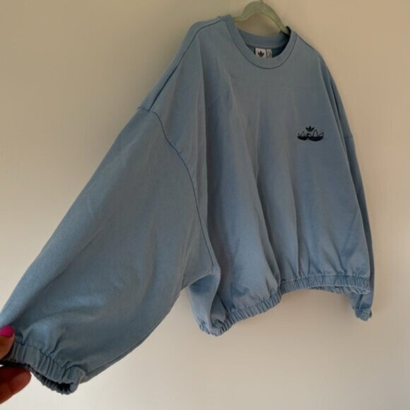 Adidas Women Blue Originals Triple Trefoil Crewneck Sweatshirt Size XL NWOT - Picture 8 of 13